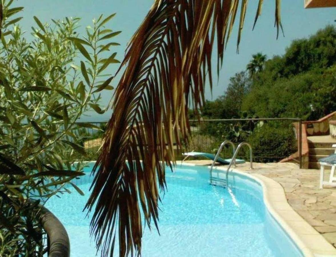 Villa Panoramica Tra Suggestive Notti Stellate. ตอเรเดลเลสเตลเล ภายนอก รูปภาพ